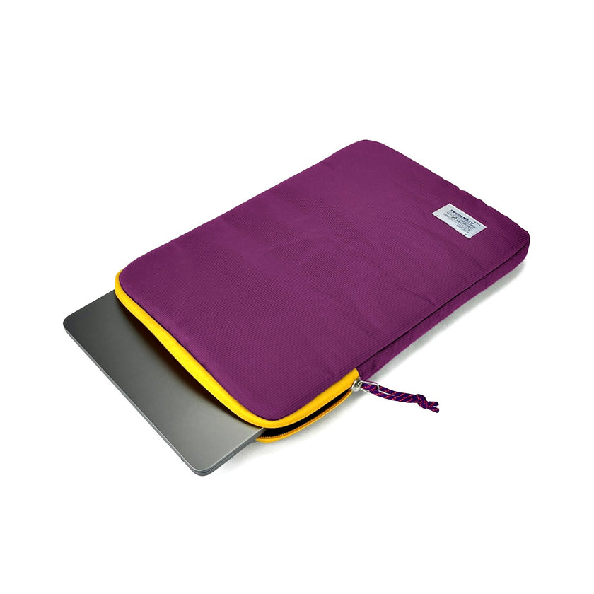 Capa de Notebook Allcatrazes x The Summer Hunter