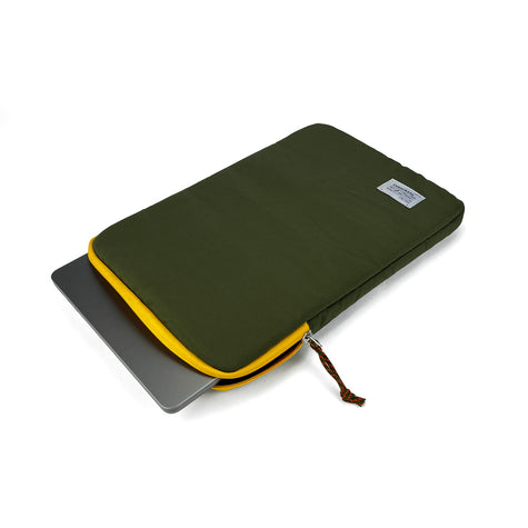 Capa de Notebook Allcatrazes x The Summer Hunter