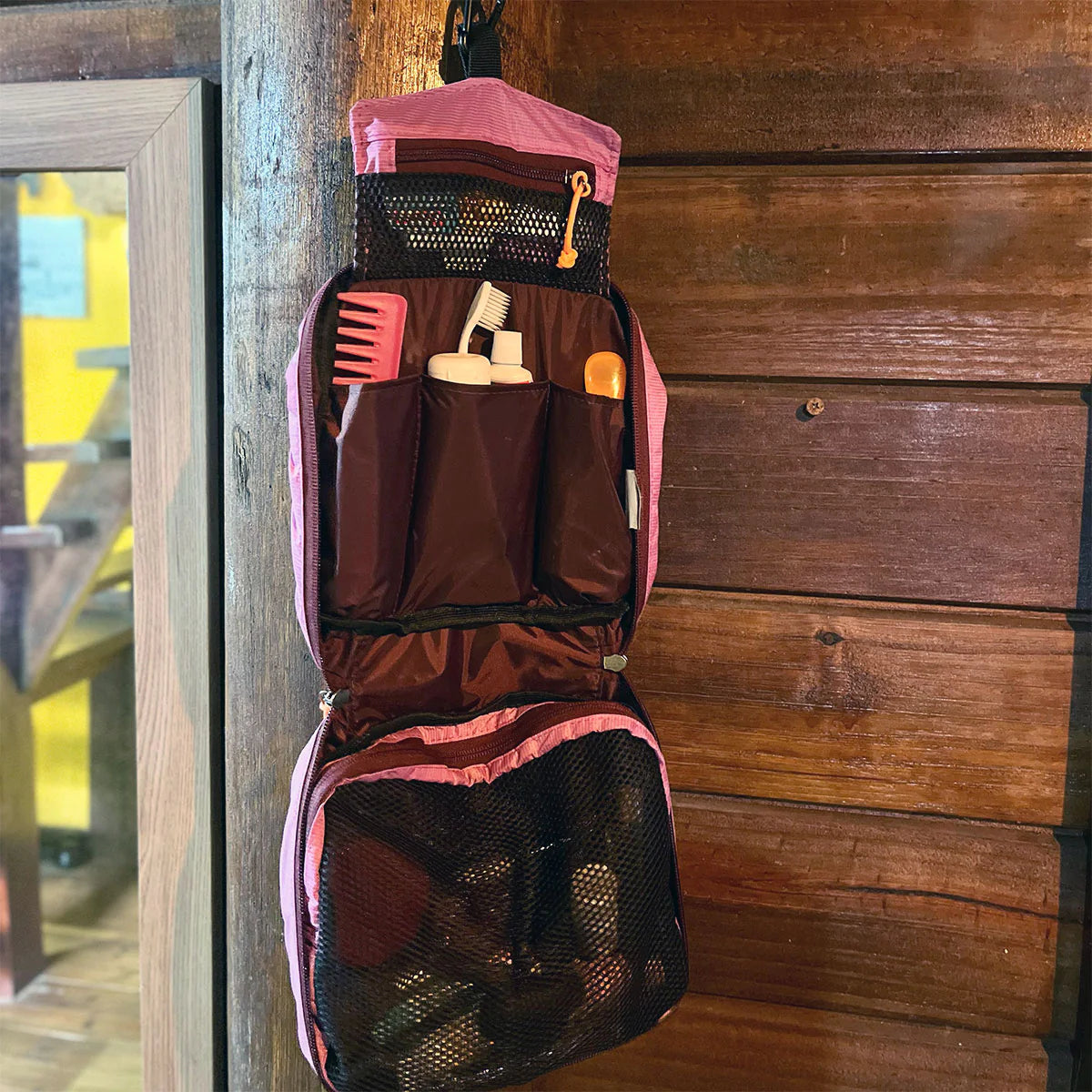 Mochila Charlie + Nécessaire Hotel