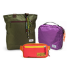 Kit Aerolook - Tote Minuano + Pochete Brasco, Verde Araucária e Coral Esquina, Nécessaire Hotel Roxa da Allcatrazes