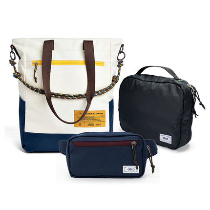 Kit Aerolook com Tote Brasco Off White Encontro, Pochete Minuano Azul Aurora e Nécessaire Hotel preta fechada da Allcatrazes