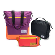 Kit Aerolook com Tote The Summer Hunter e Pochete Brasco, Roxo Viagem e Coral Esquina, com Nécessaire Hotel preta da Allcatrazes