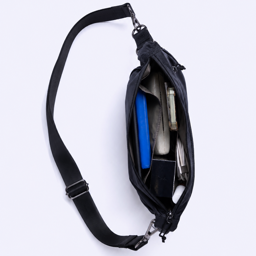 Bolsa transversal Índia Allca Allcatrazes Preto em nylon técnico hidrorrepelente, 4L - aberta com divisórias organizada uniqlo